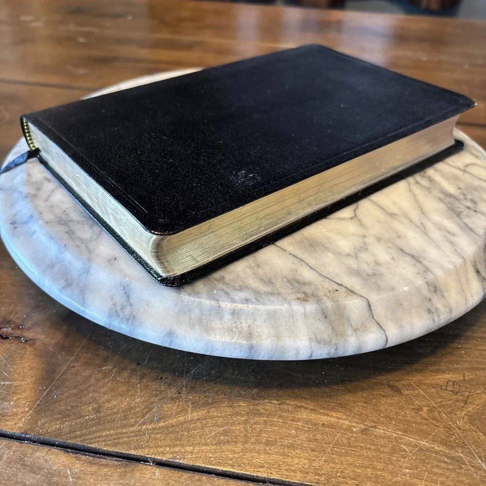 VTG 1986 Ultrathin Classic Edition Reference Bible-NIV - Holman Bible Publishers